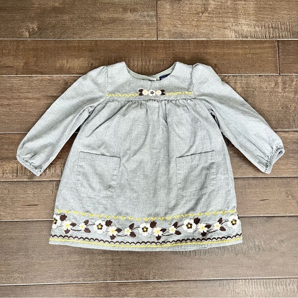 Baby Gap Embroidered Dress Long Sleeved Cotton Gray Grey Neutral Floral 12-18M